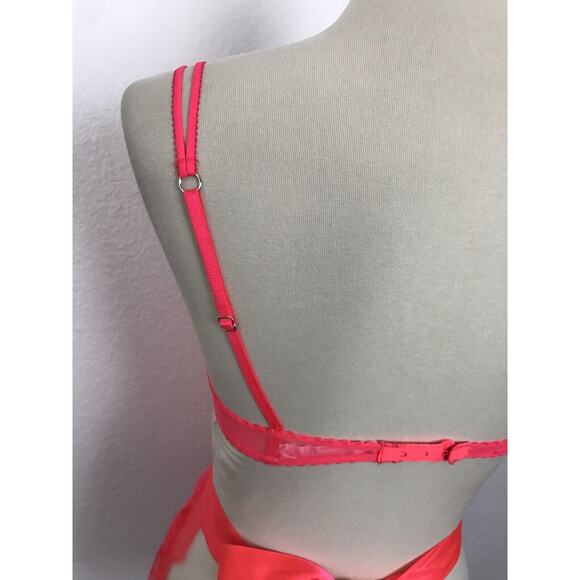 Victoria's Secret Lingerie Lace Polka Dot Mesh Babydoll Apron - Picture 9 of 9